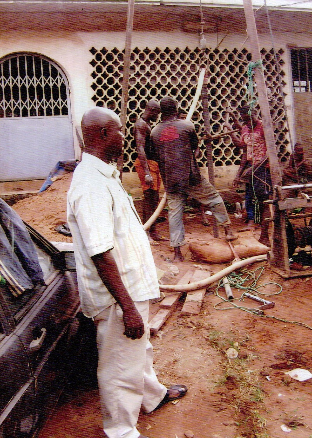 Pipe laying for fetching points